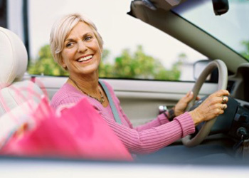 Senior driver who took her senior auto insurance discount on the web with DTA